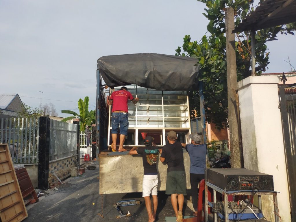 Dịch vụ chuyển văn phòng uy tín nhất TPHCM – Hotline 0938.24.25.28 Dịch vụ chuyển văn phòng uy tín nhất TPHCM – Hotline 0938.24.25.28