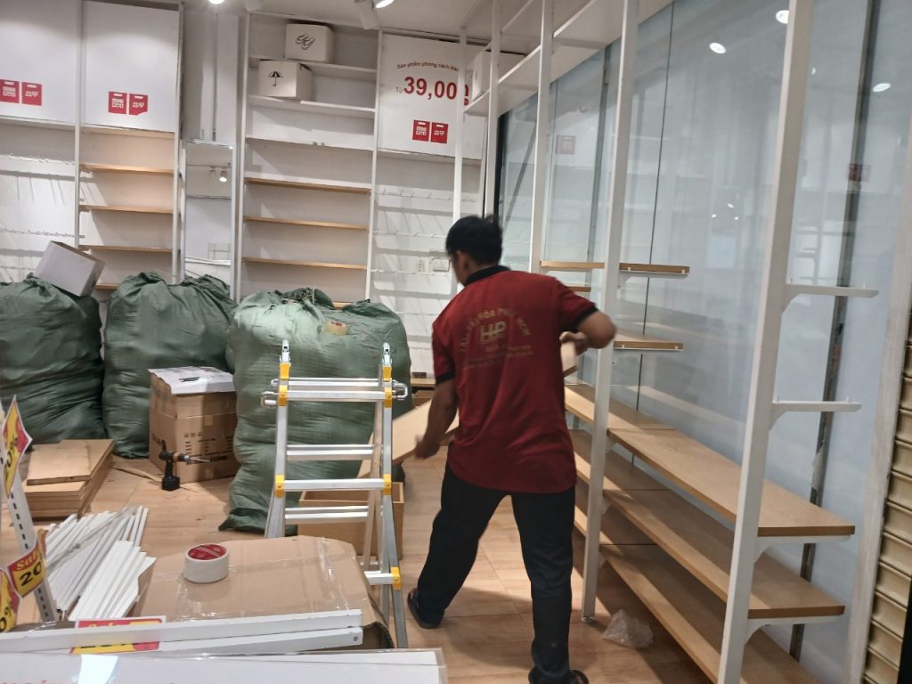 Dọn dẹp tháo dỡ hoàn trả mặt bằng tại tphcm Dọn dẹp tháo dỡ hoàn trả mặt bằng tại tphcm